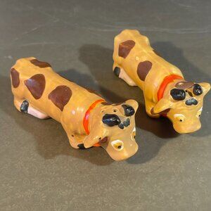 Vintage Short Guernsey Cow Salt and Pepper Shakers (1363)